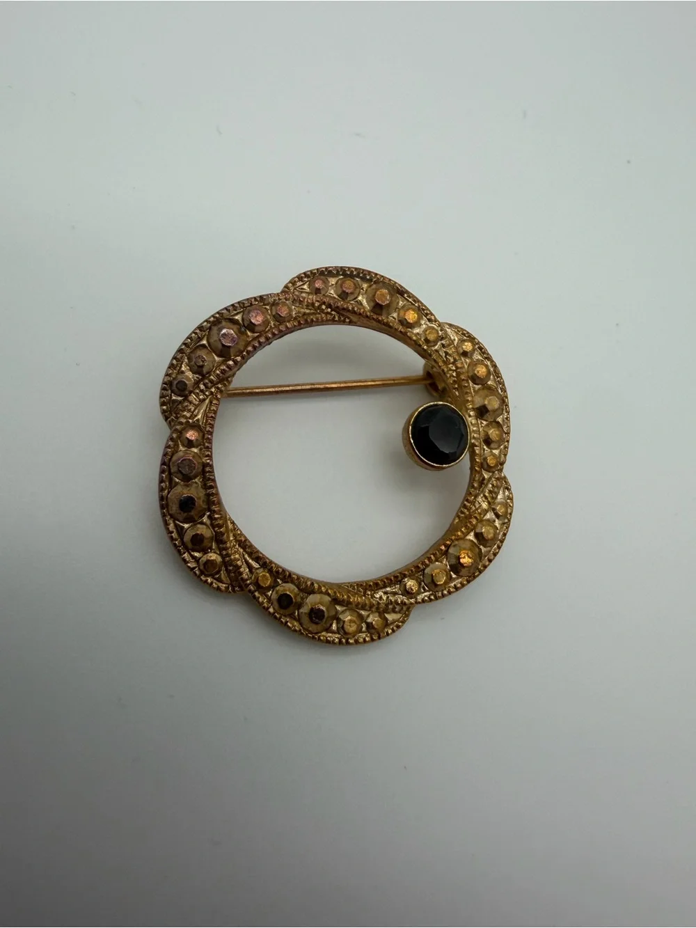 Vintage Gold-Tone Round Decorative Brooch